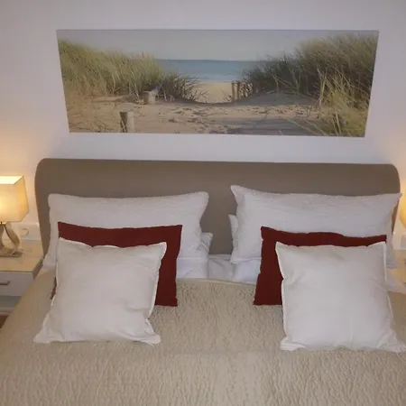 Ostsee-wellnesslandhaus Mit Sauna, Jacuzzi, Innenwhirlpool *